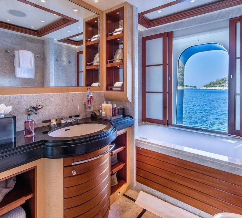 Master Ensuite