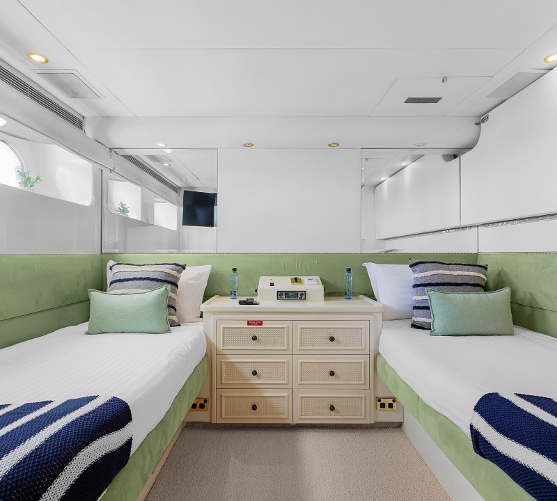 Twin Suite