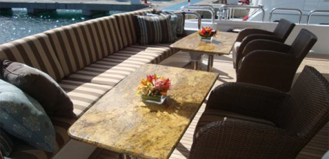 Alfresco Dining