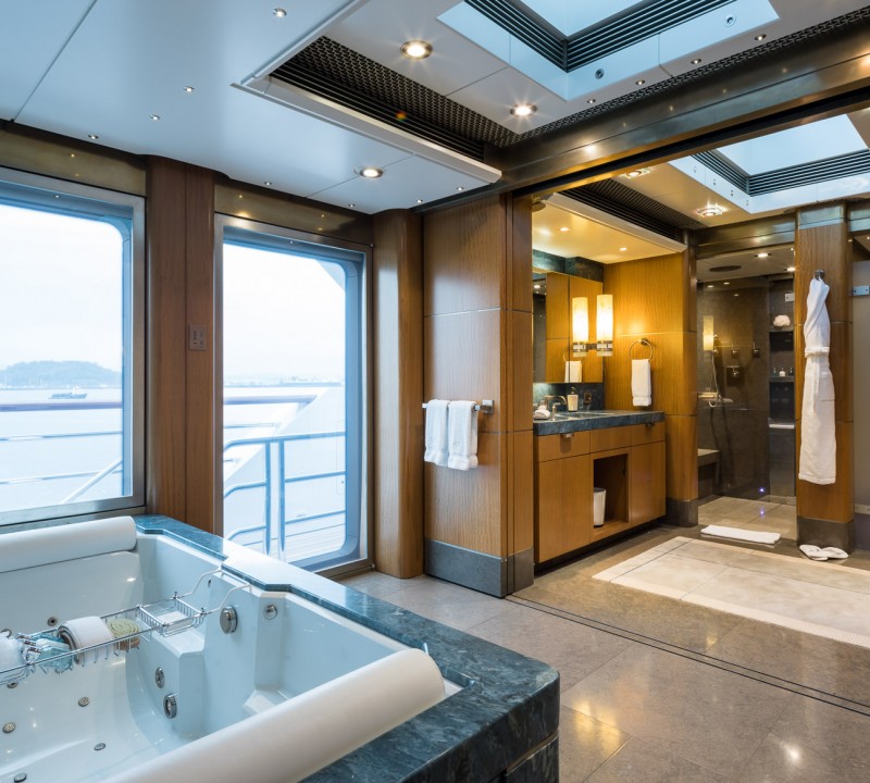 Master Cabin Bathroom