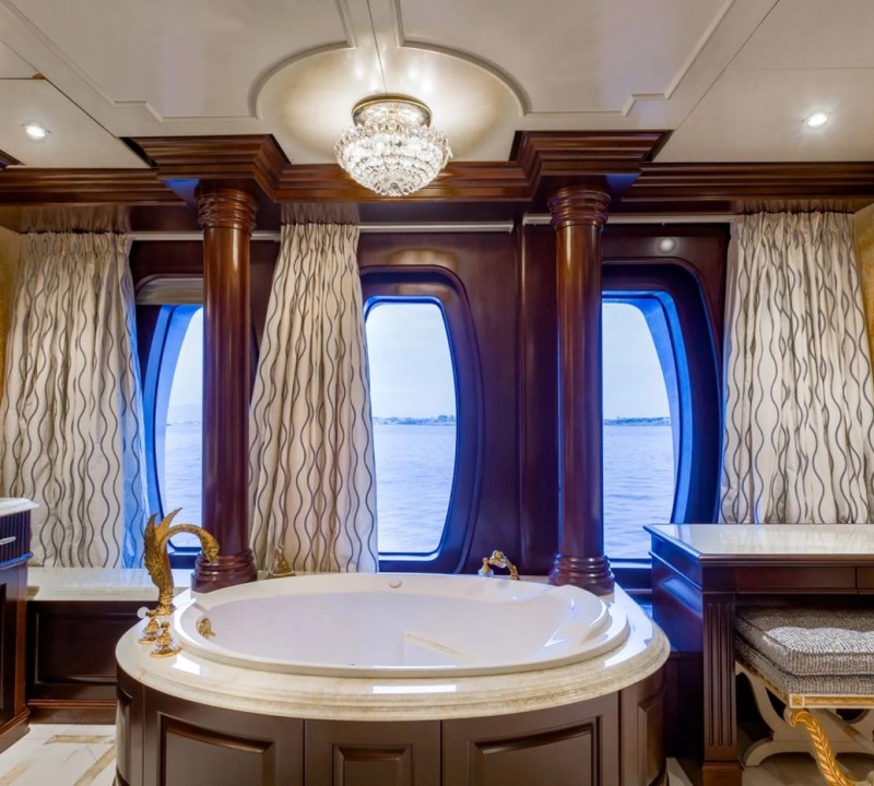 Master En Suite With Sea Views