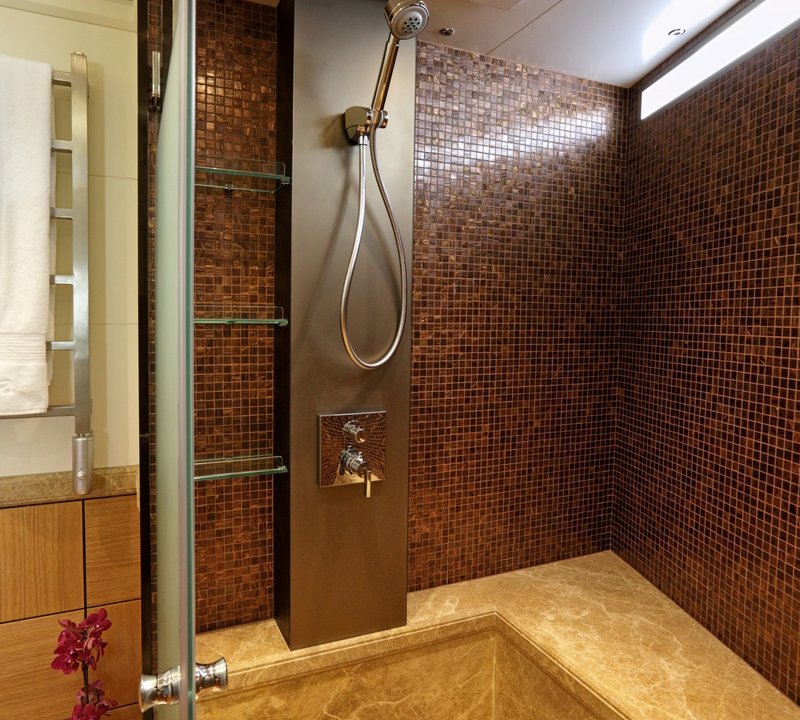Master Ensuite Shower (portrait)