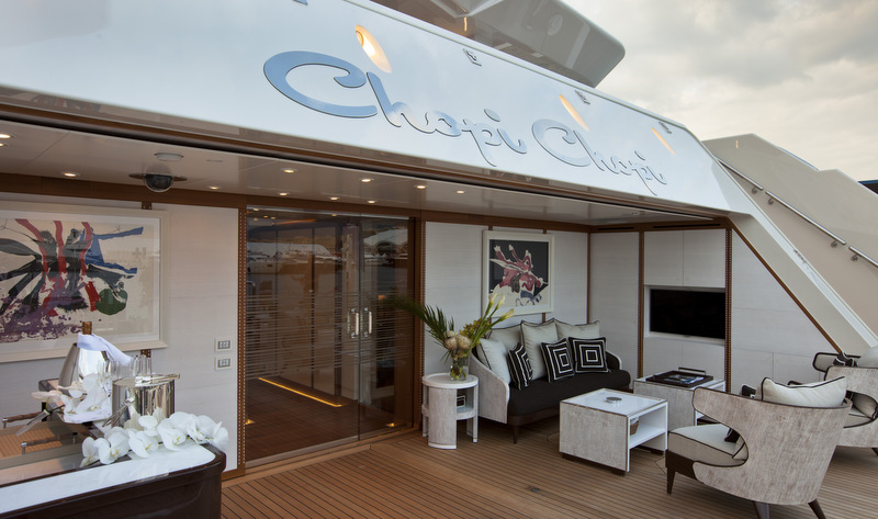 Mega yacht CHOPI CHOPI - Beach club