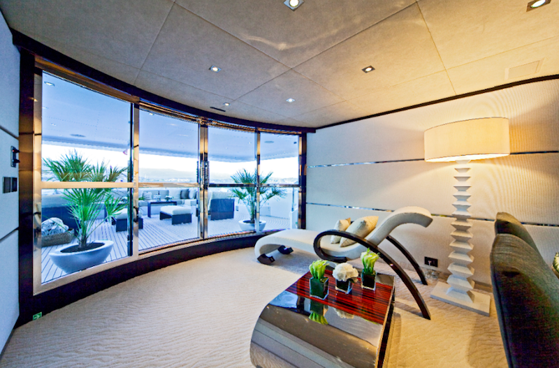 MondoMarine Yacht Manifiq Main Salon Hall - Interior by Luca Dini Design