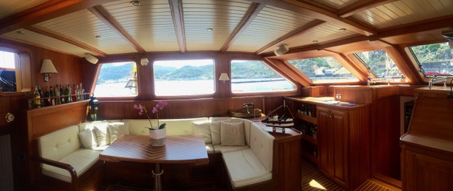 Montecristo Saloon