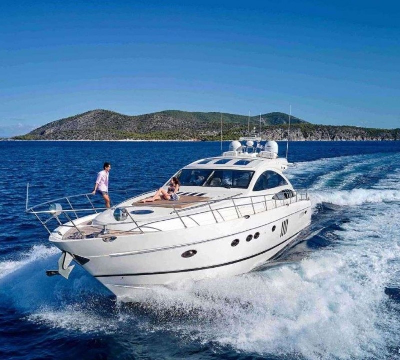 Motor Yacht ALLY