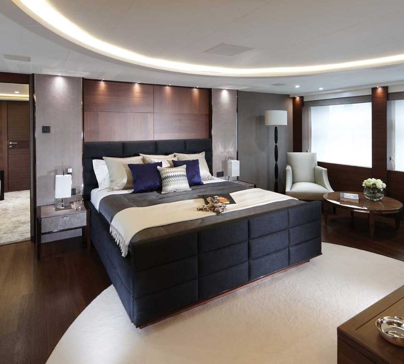 Motor Yacht IMPERIAL PRINCESS BEATRICE By Sunseeker - Master Suite