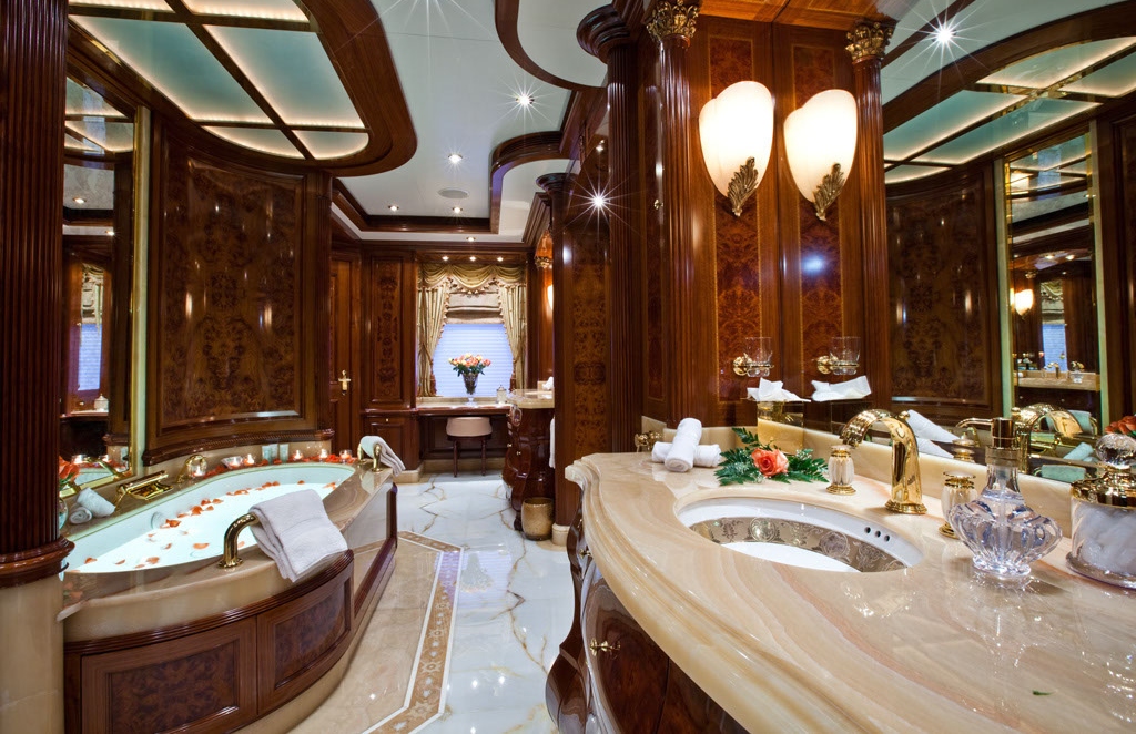 Motor Yacht MARTHA ANN - Master ensuite