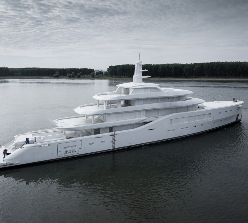 Motor Yacht AMELS 8002