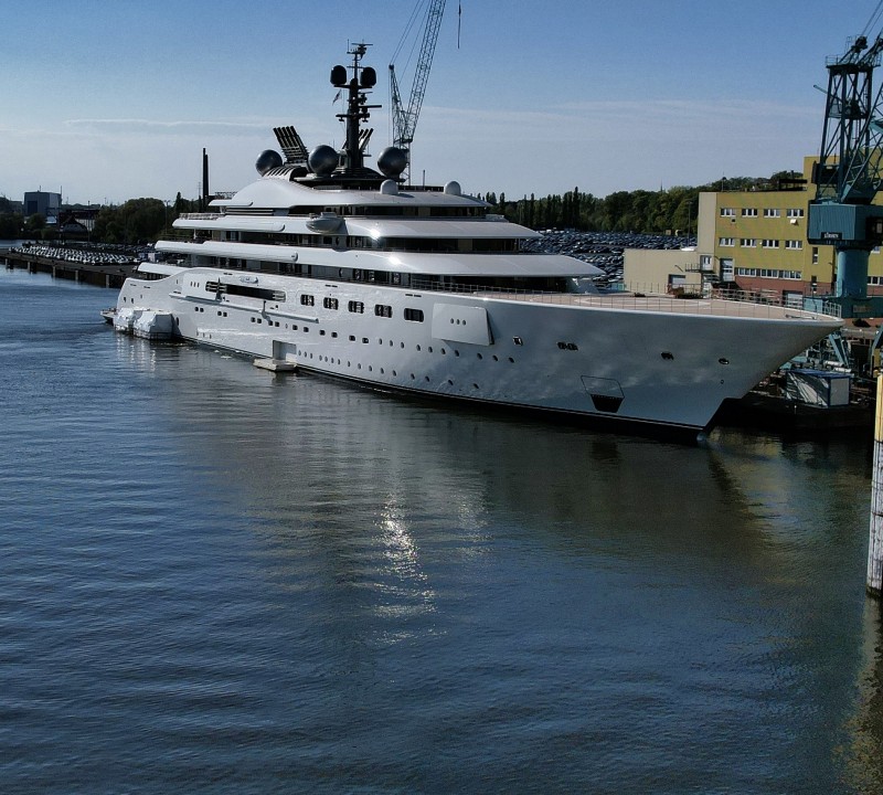 Motor Yacht BLUE