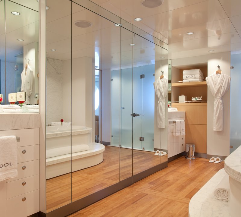 Motor yacht IDOL- Master Ensuite
