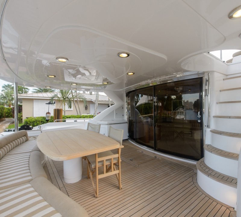 Motor yacht LADY DORIS - 003