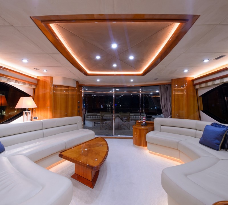 Motor yacht LADY DORIS - 005