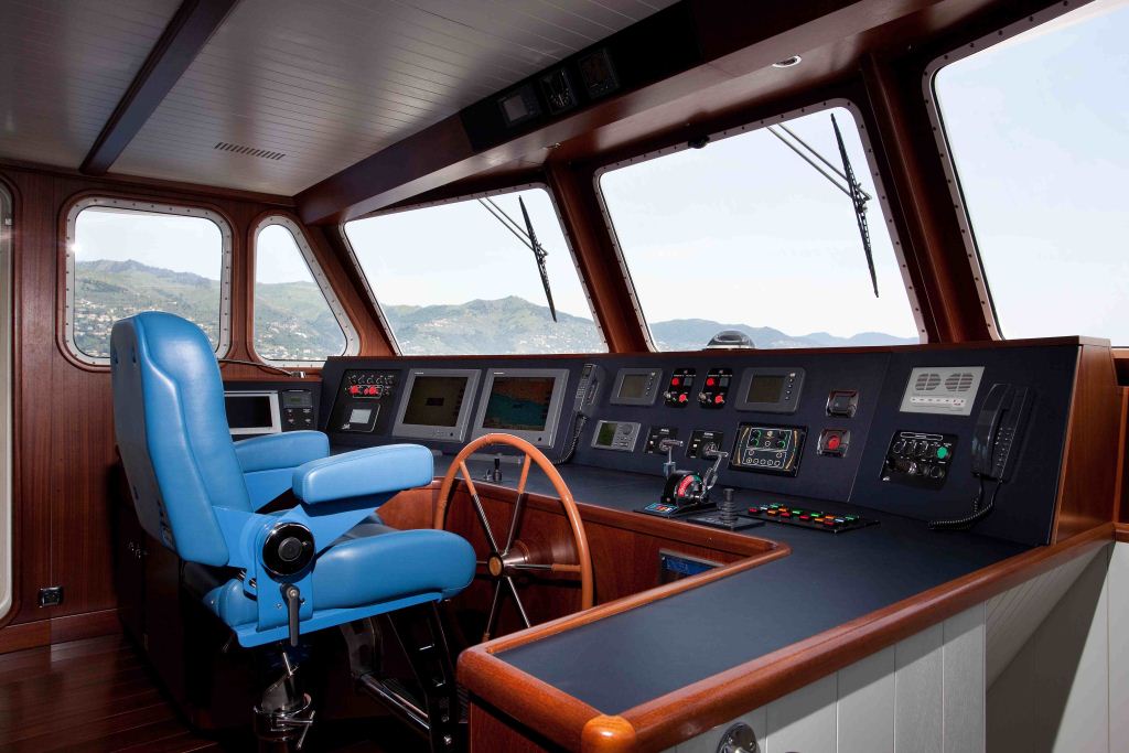 Motor yacht MARHABA - Wheelhouse