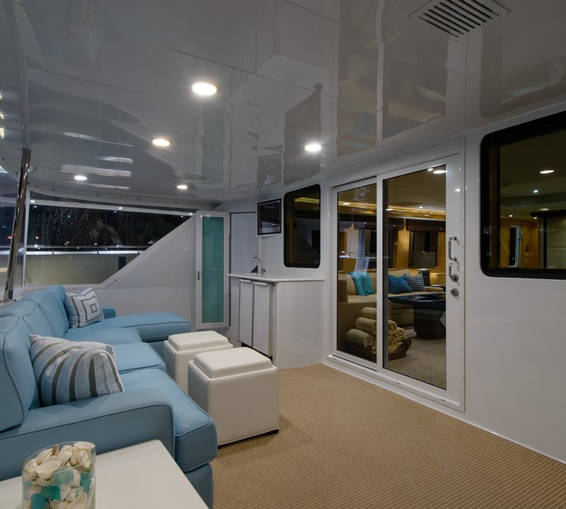 Motor yacht PERFECT LADY - Aft deck