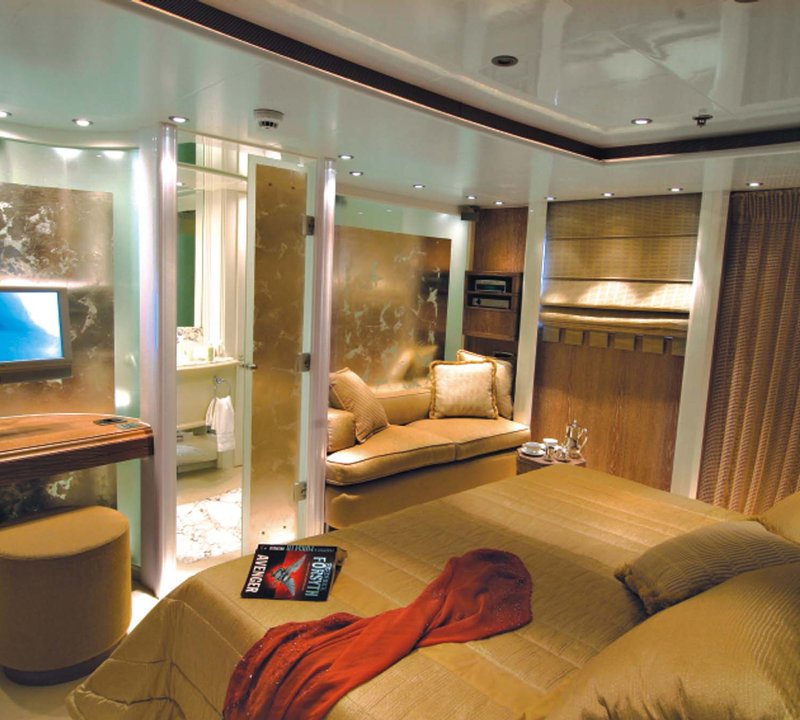 Motor yacht RM ELEGANT - STANDARD CABIN