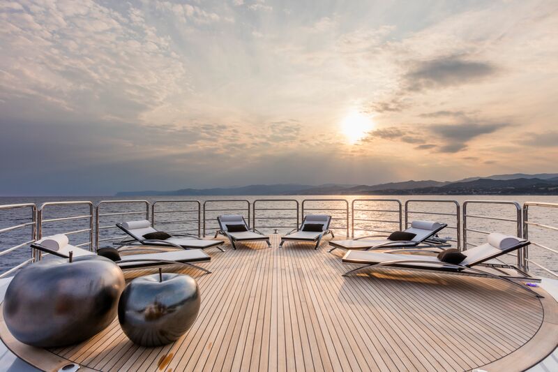 Motor yacht SUERTE - Exterior