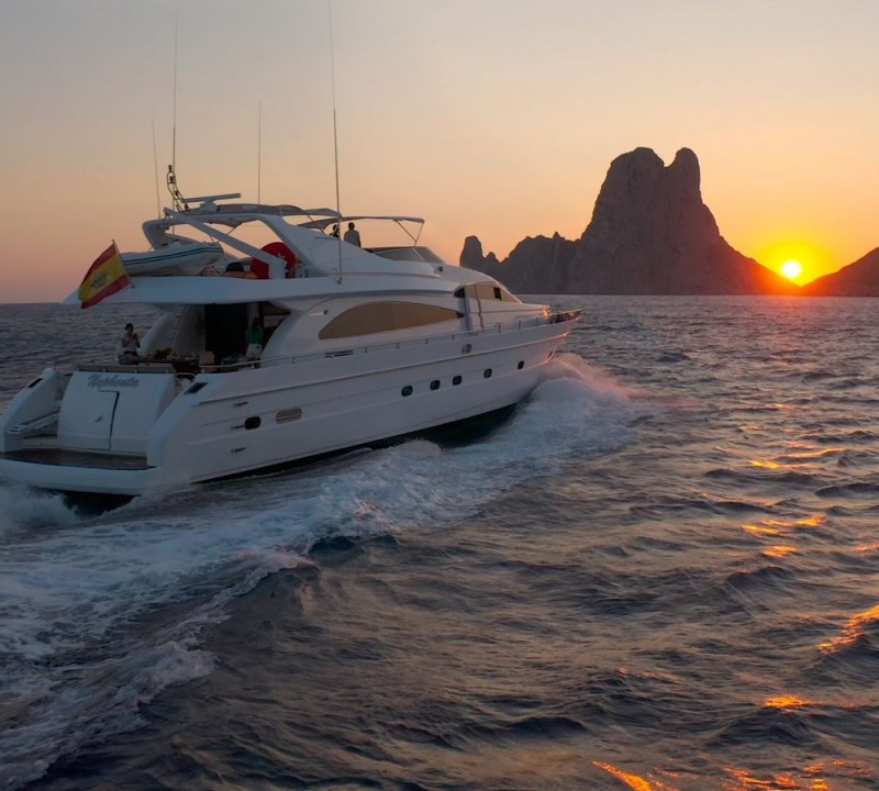NEPHENTA Yacht