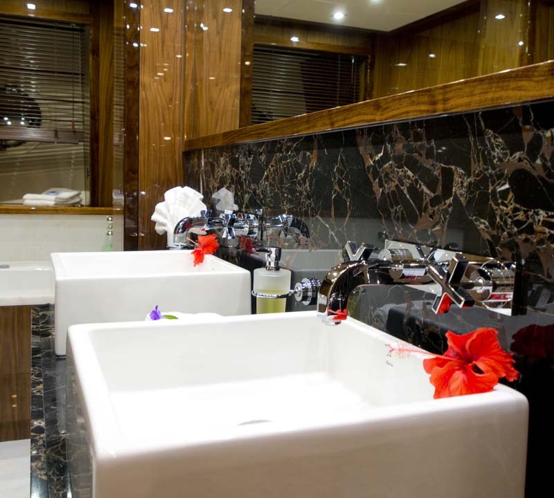 Ensuite detail