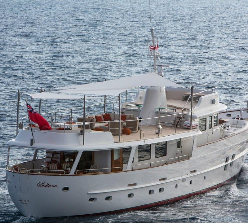 Classic Feadship SULTANA - Main shot
