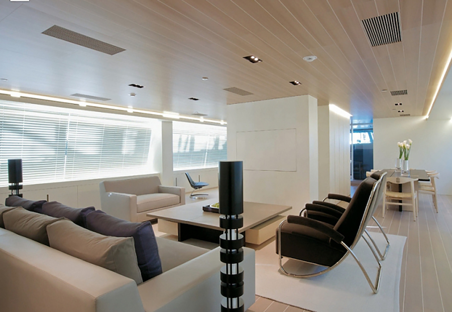 Perini Navi 50 Baracuda Valletta Salon