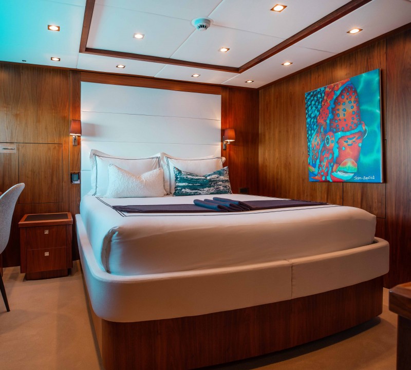 Queen Stateroom 2