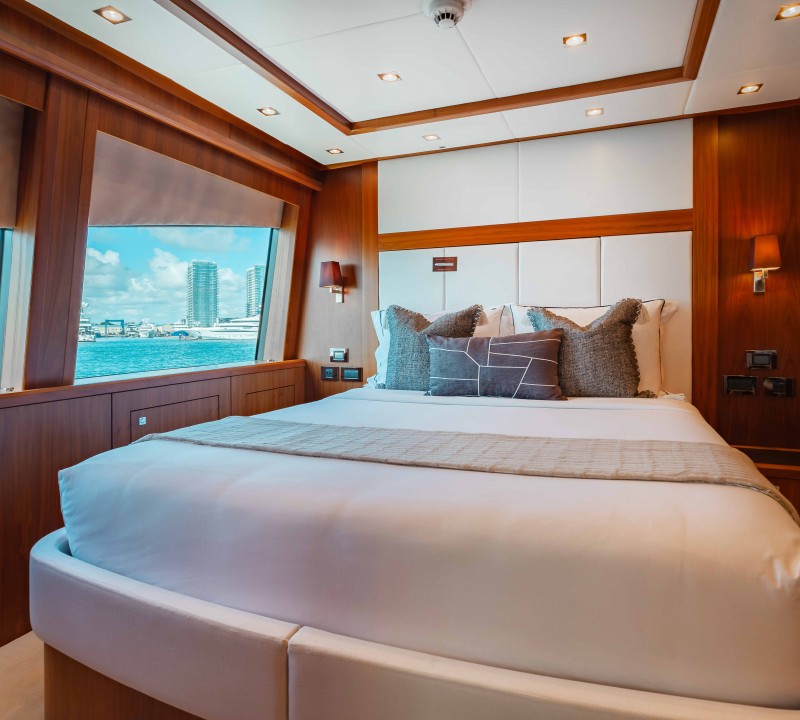Queen Stateroom 4