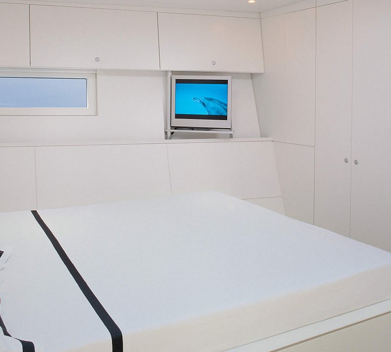 Double Cabin