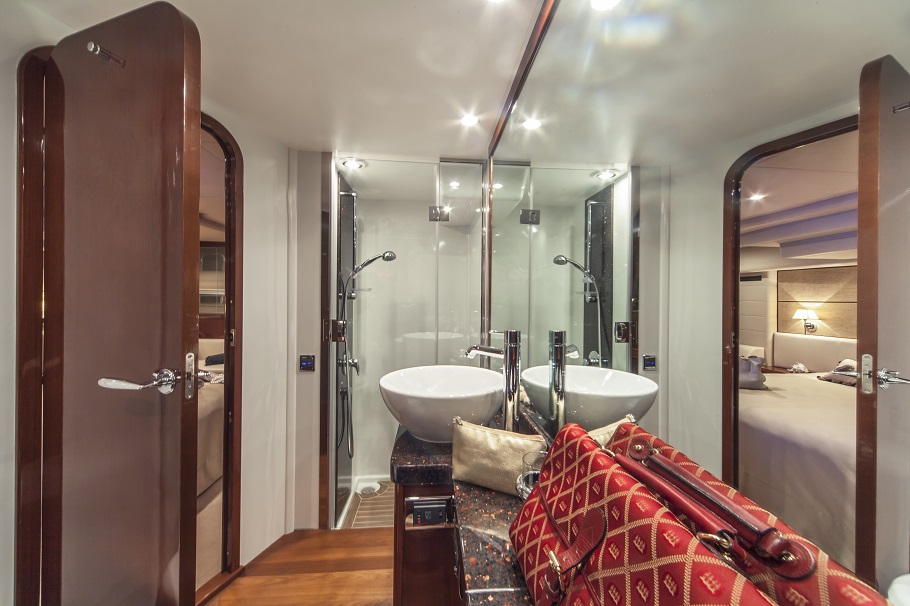 SASSY - master ensuite