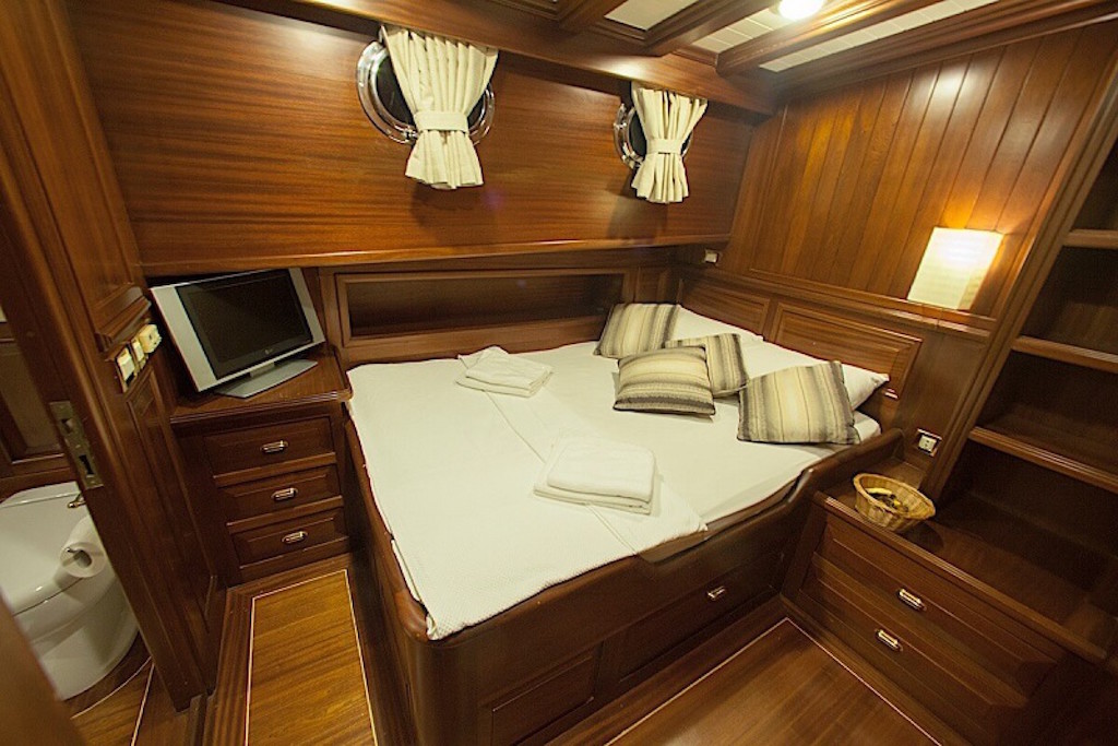 Guest Cabin