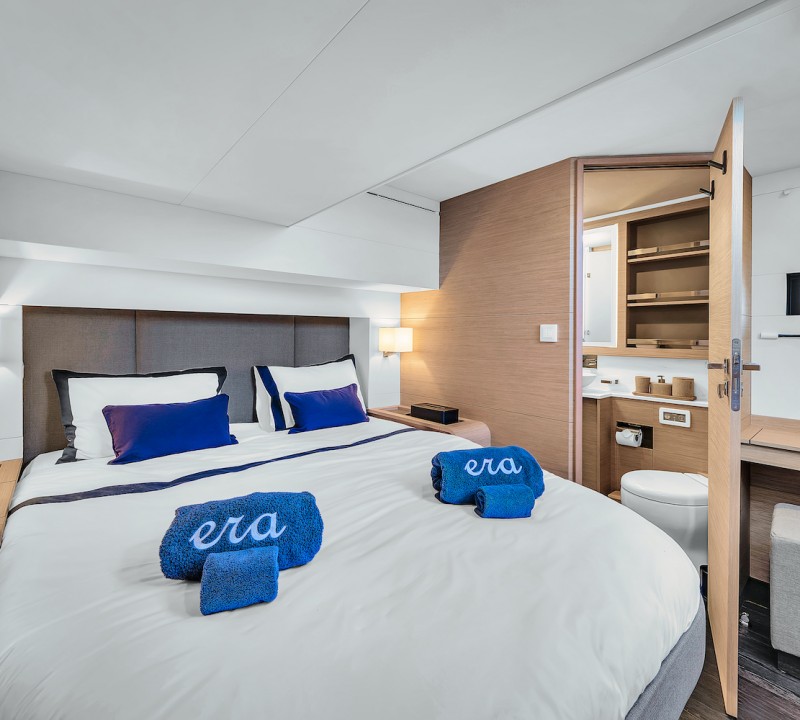 Double Cabin