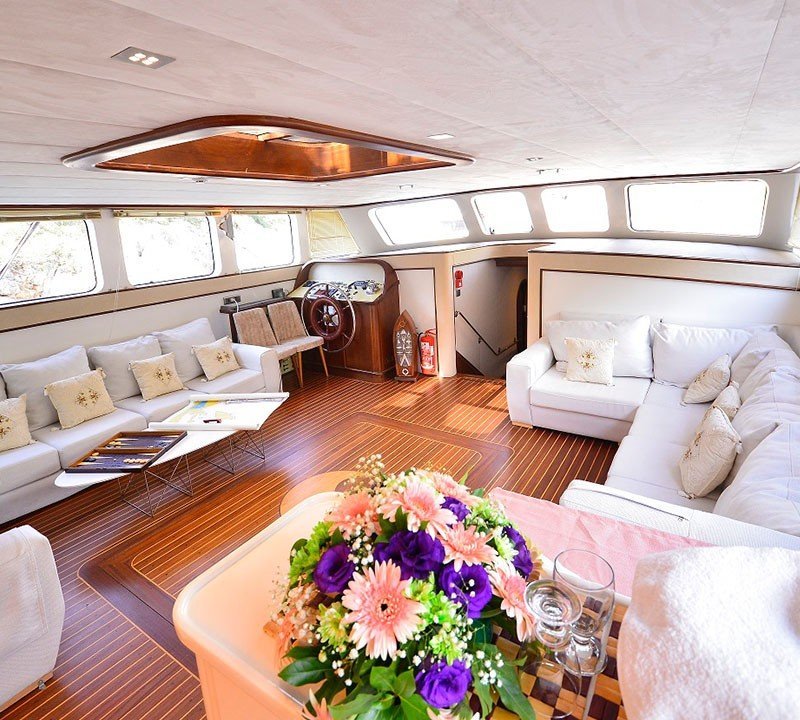 Saloon