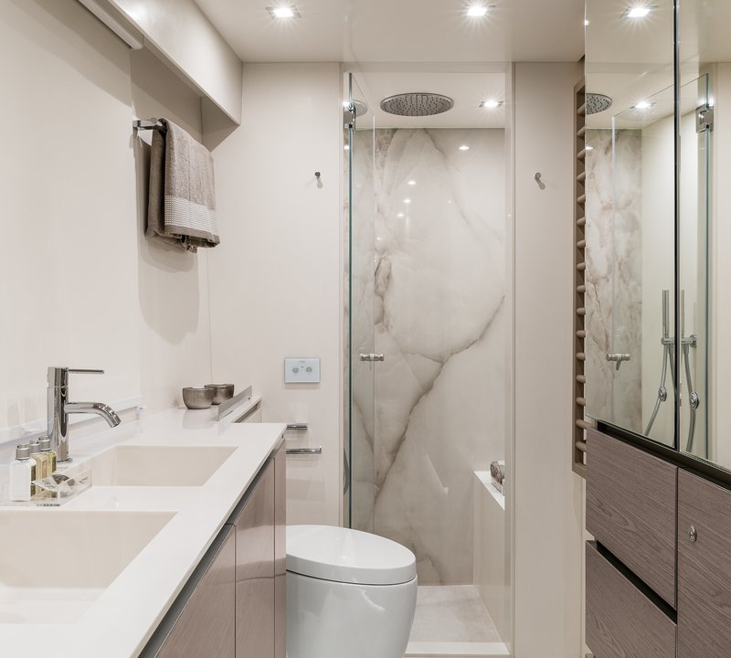 Master Ensuite