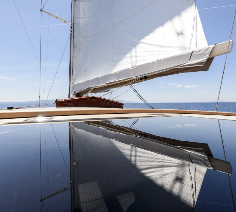Yacht Detail
