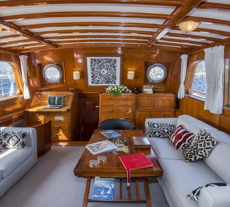 Saloon