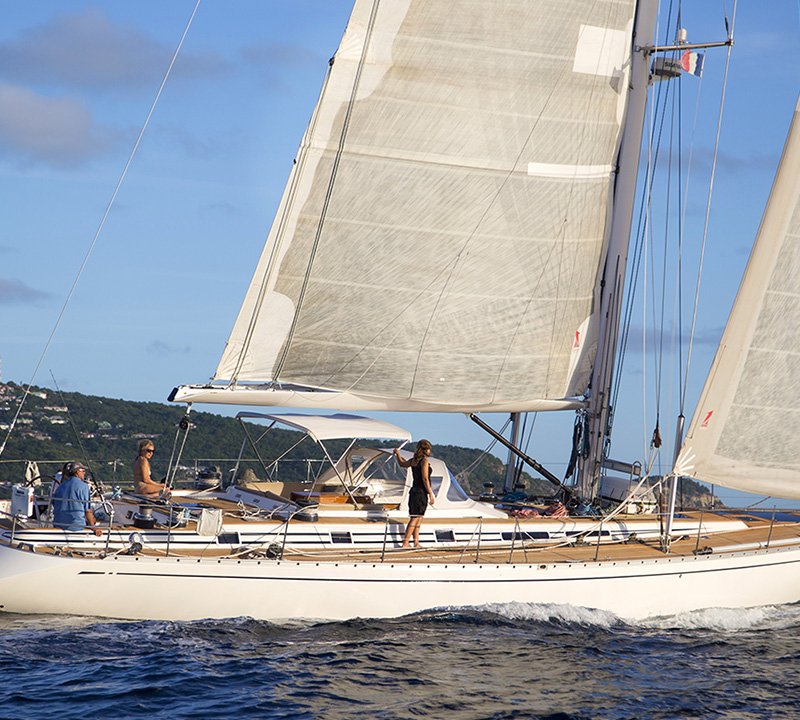 SY SIMPLE HARMONY - Under sail