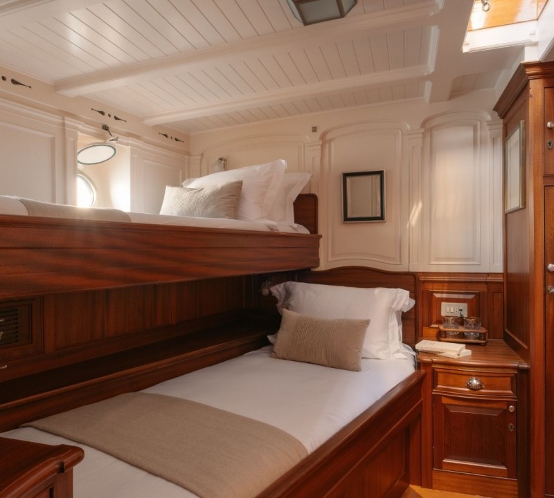 Bunk Cabin