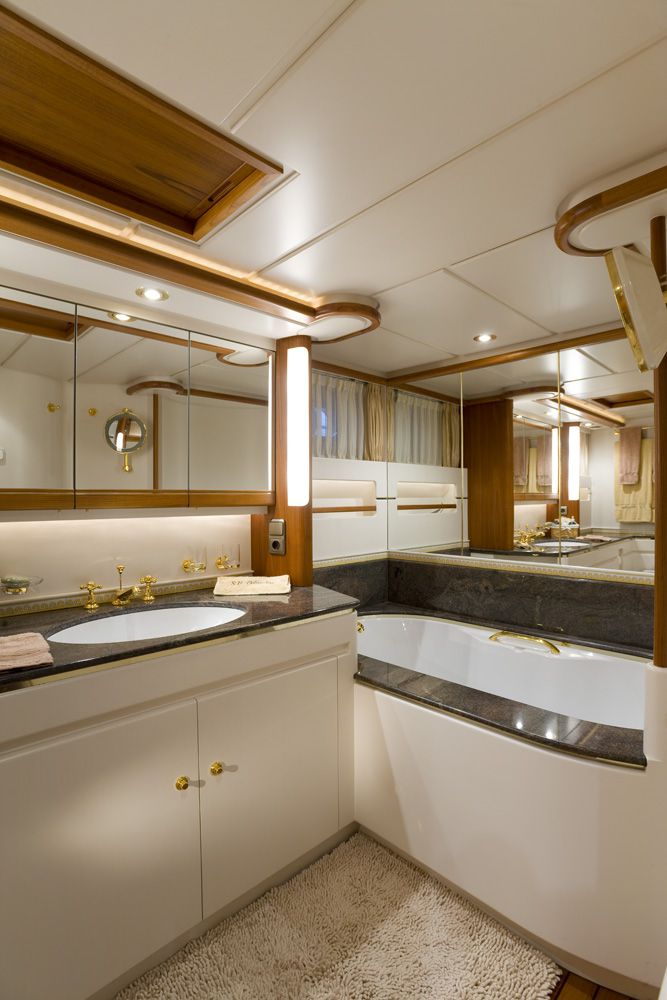 Guest Cabin