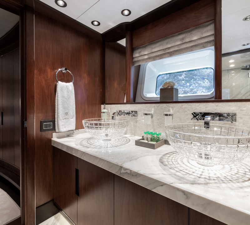 Master Ensuite Bathroom