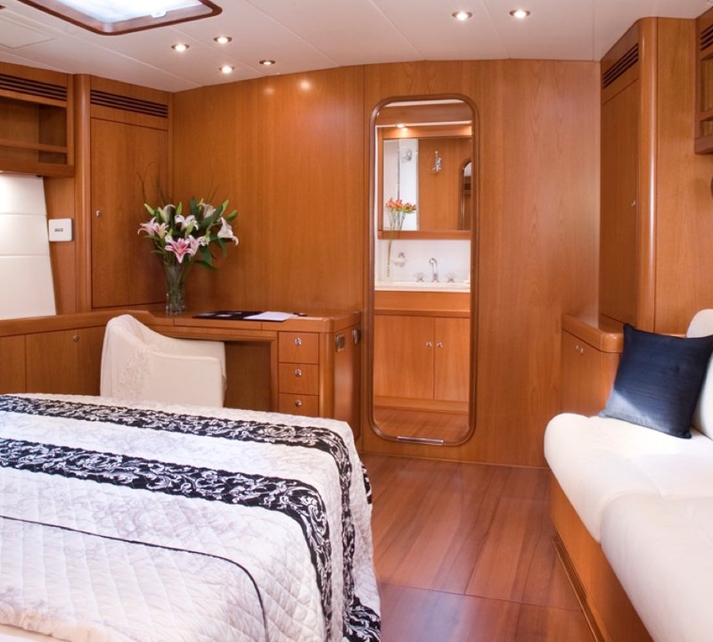 Master-Cabin