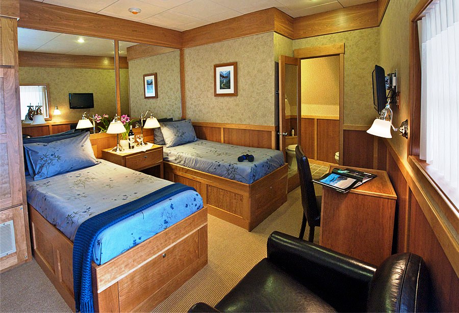 Safari Explorer - Stateroom Twin