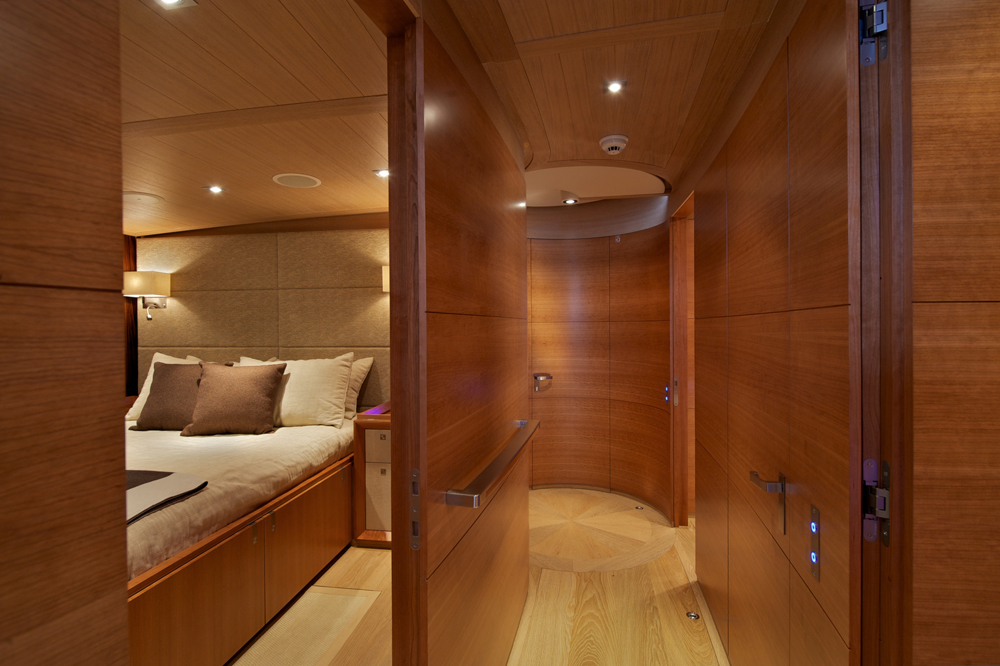 Double Cabin
