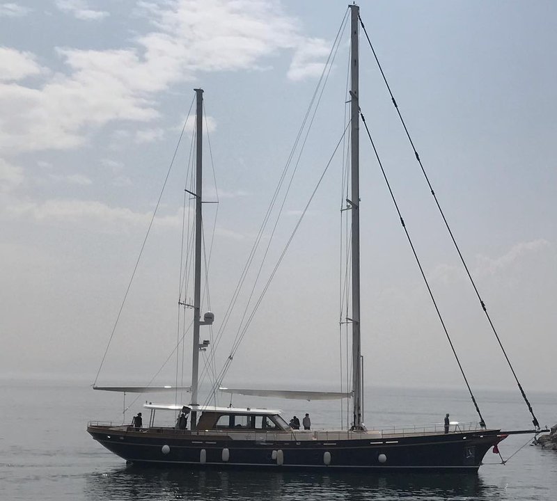 Sailing Yacht Vagante - Exterior