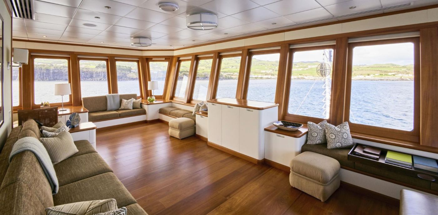 Saloon With Ocean Views
