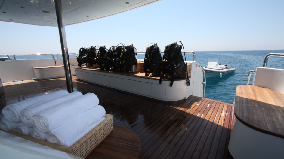 Scuba Deck