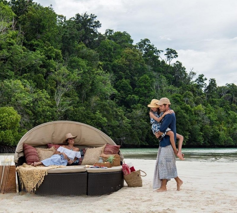 Sea Beach Relaxation Area