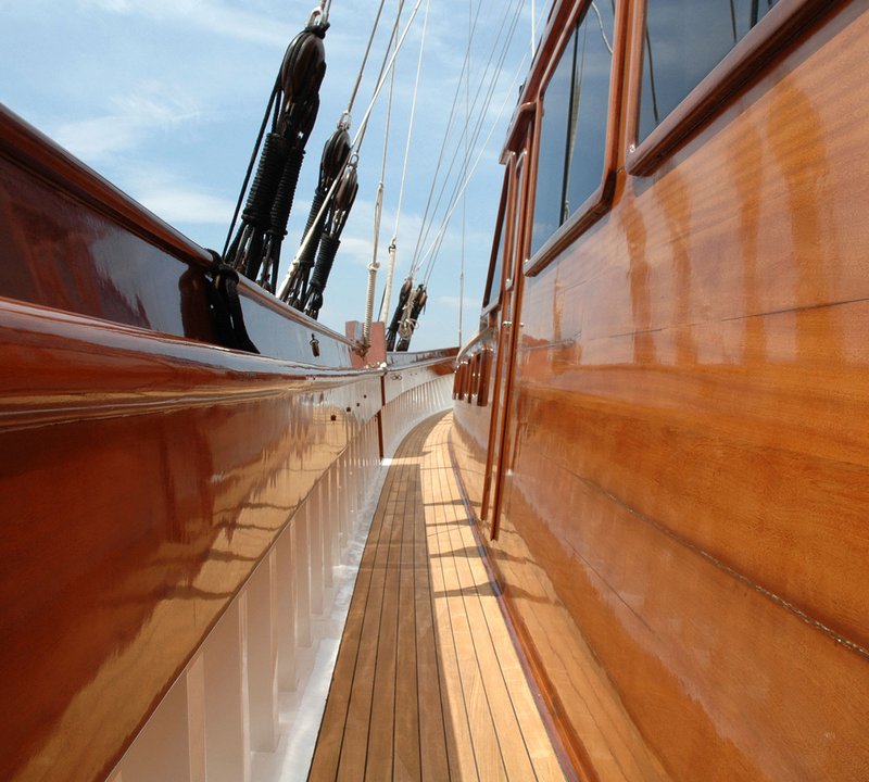 Side Deck