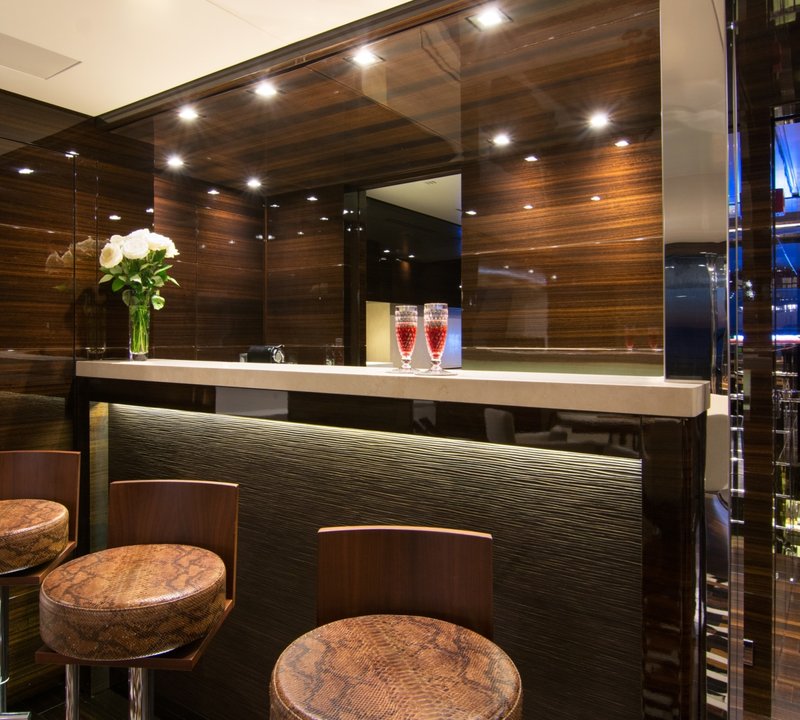 Skylounge Bar And Cocktails
