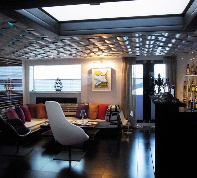 Skylounge Bar