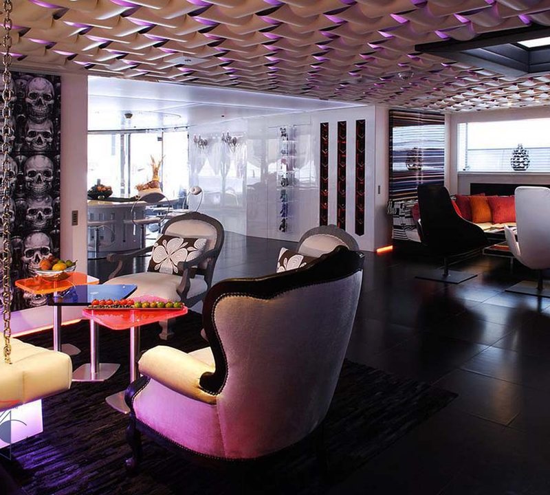 Skylounge Other View